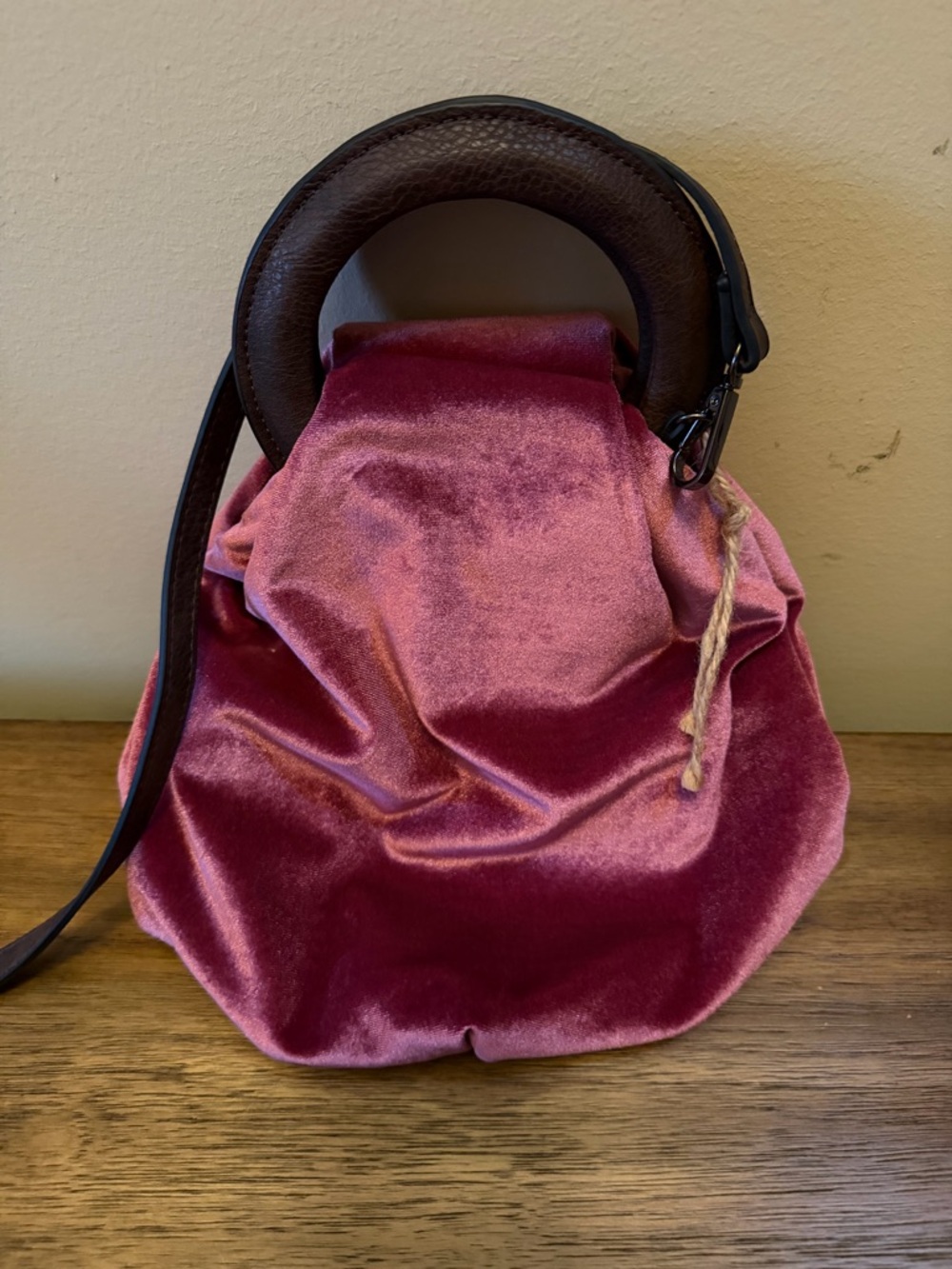 Velvet Ring Handle Crossbody Bag Pink Burgundy‎ Leather Strap